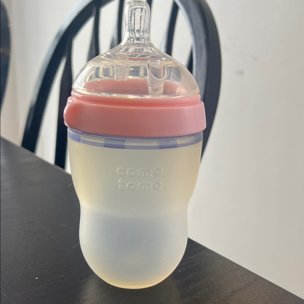 Comotomo Pink Baby Bottle